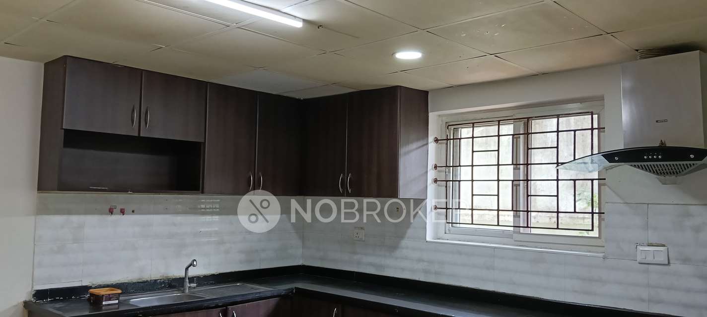 4+ BHK House for Rent  In Sithalapakkam