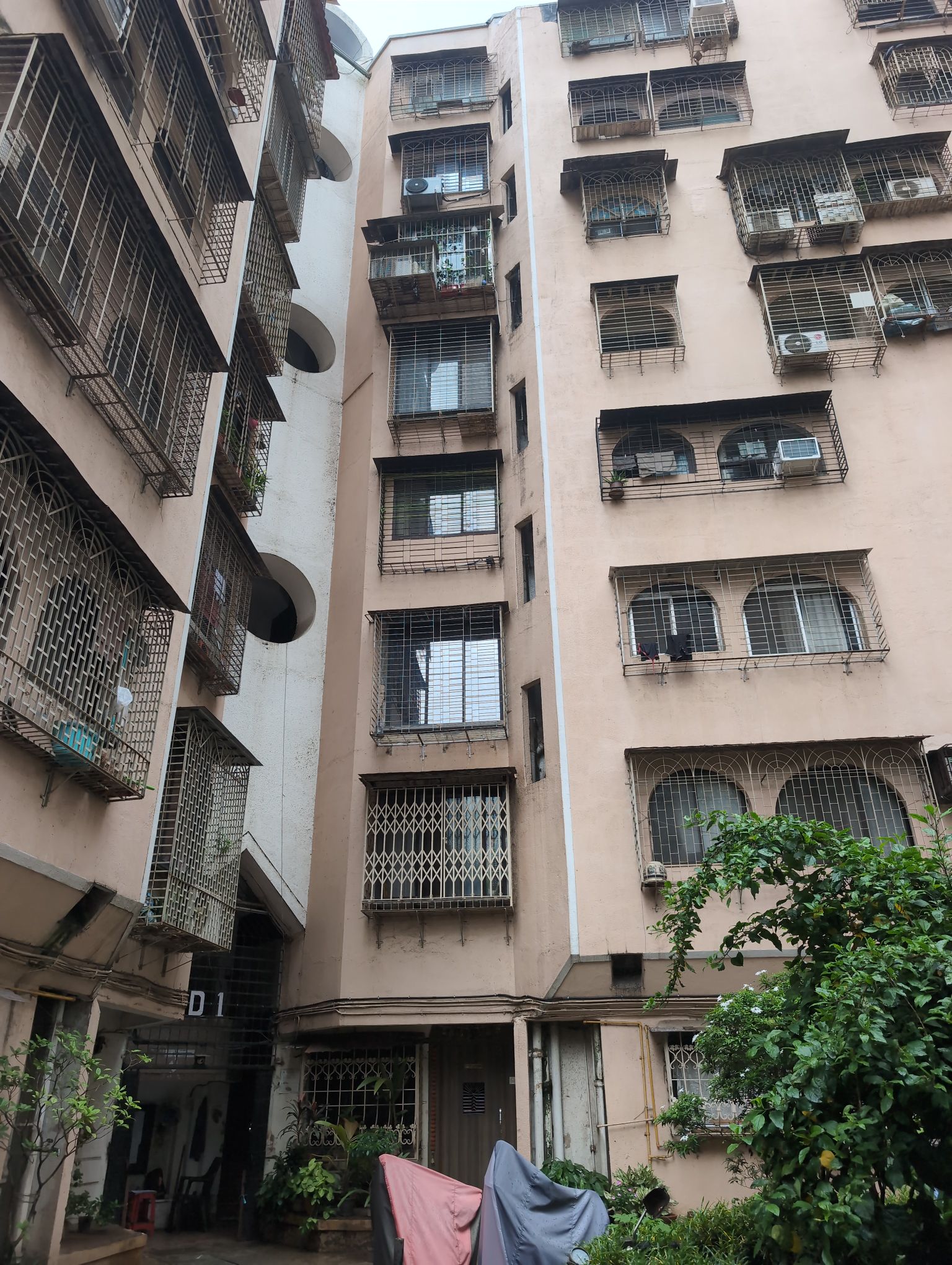 Green Fields Apartment