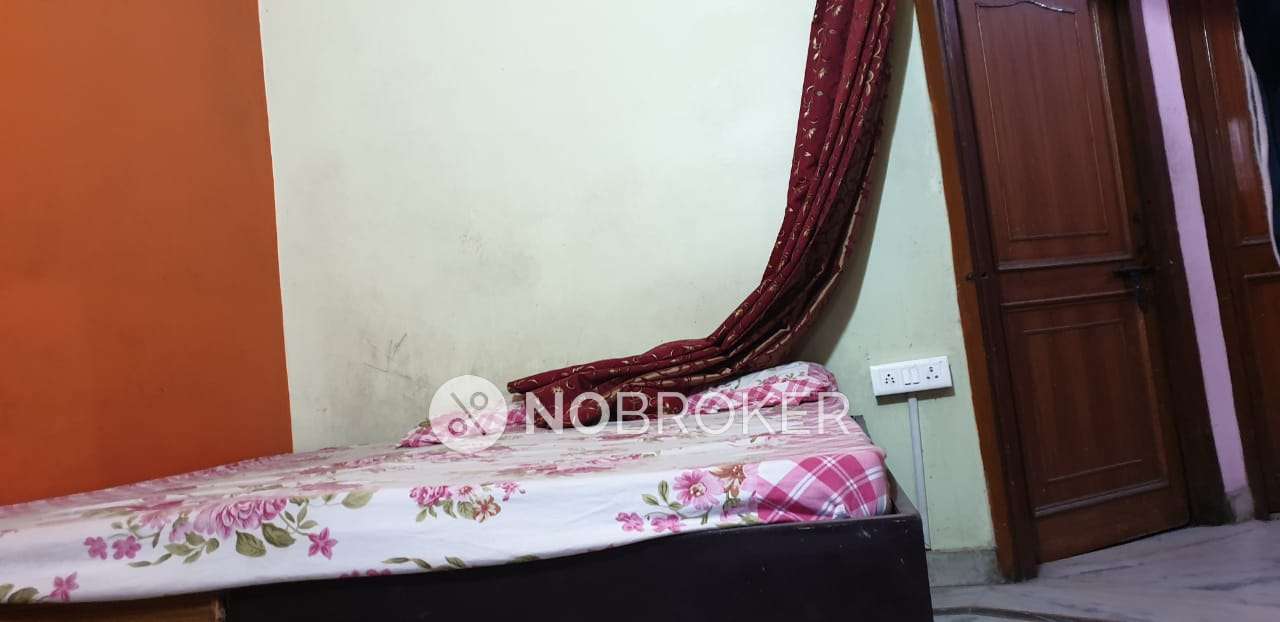 1 BHK House for Rent  In Paschim Vihar