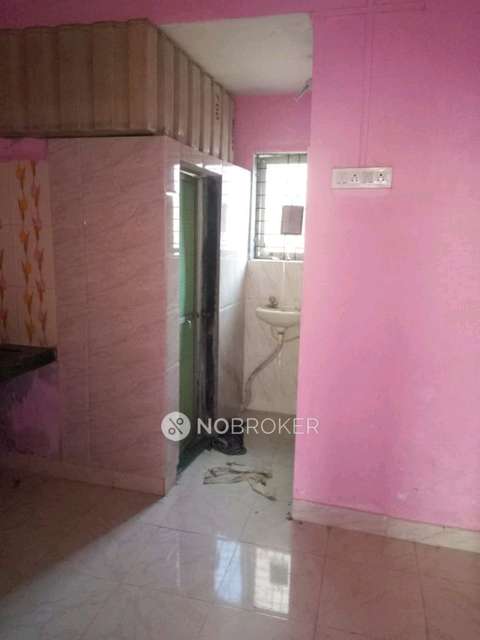 1 RK Flat In Sonu Kate Building - Pagdi Room Property At Building For Sale  In Dombivli West