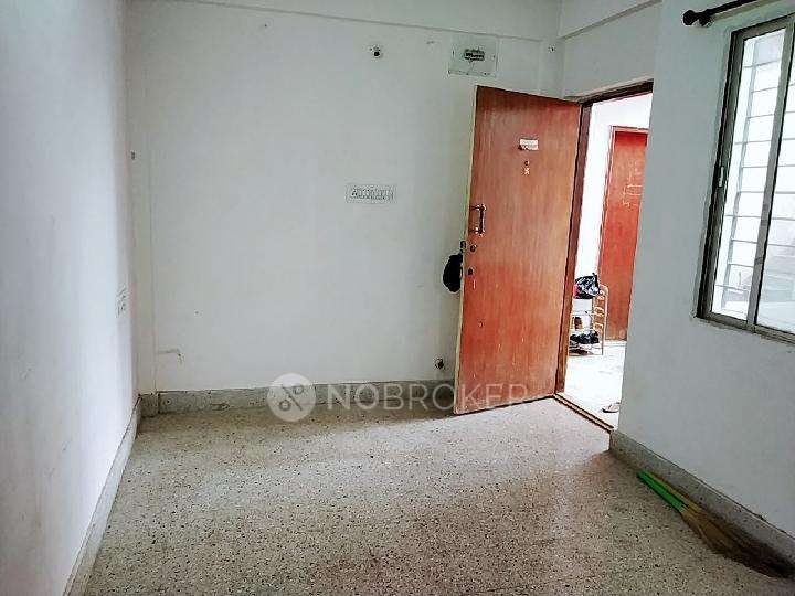 2 BHK Flat In Nisarga Mansion For Sale  In Electronic City