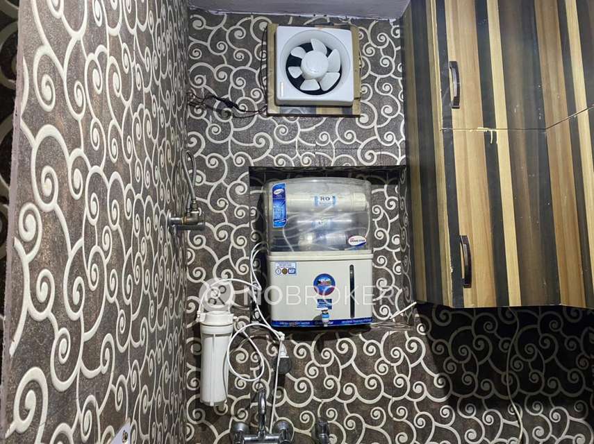 2 BHK Flat In Dda Flat for Rent  In Janakpuri