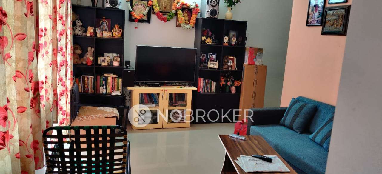 2 BHK Flat In The Roof  For Sale  In Lohegaon