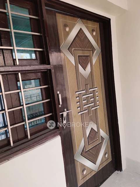 2 BHK Flat For Sale  In Anand Vihar