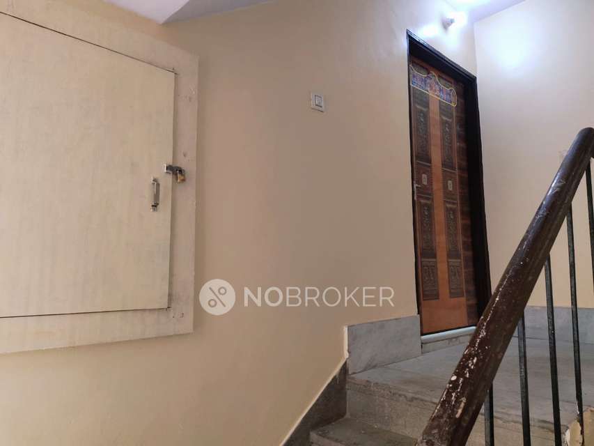 2 BHK Flat For Sale  In Anand Vihar