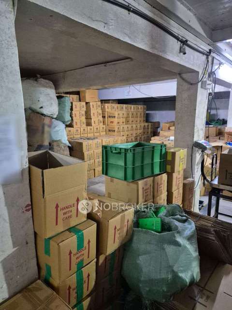 Industrial Building in Umelman - Naigaon Station Road, Mumbai for Rent 