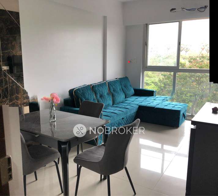 1 BHK Flat In Godrej Tranquil For Sale  In Kandivali East