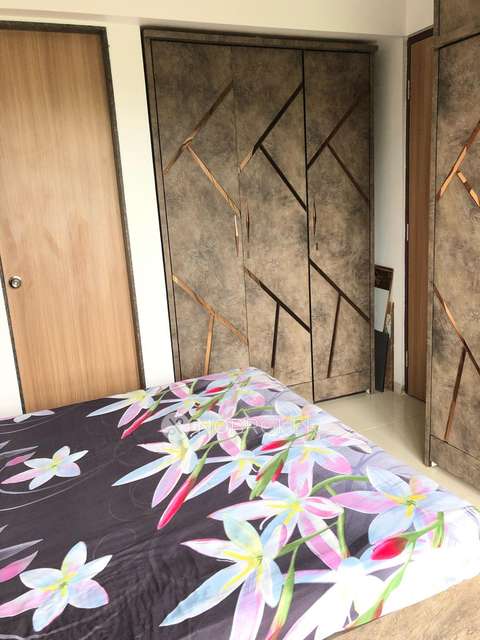 1 BHK Flat In Godrej Tranquil For Sale  In Kandivali East