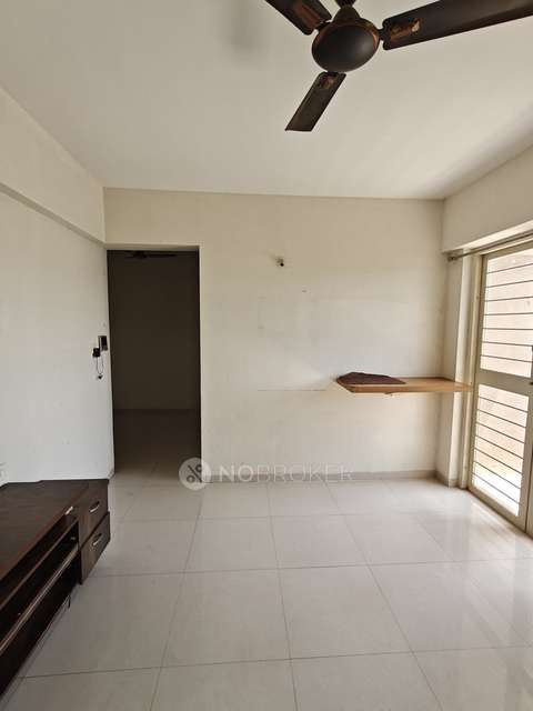 2 BHK Flat In Yashada Bluewoods For Sale  In Pimple Saudagar