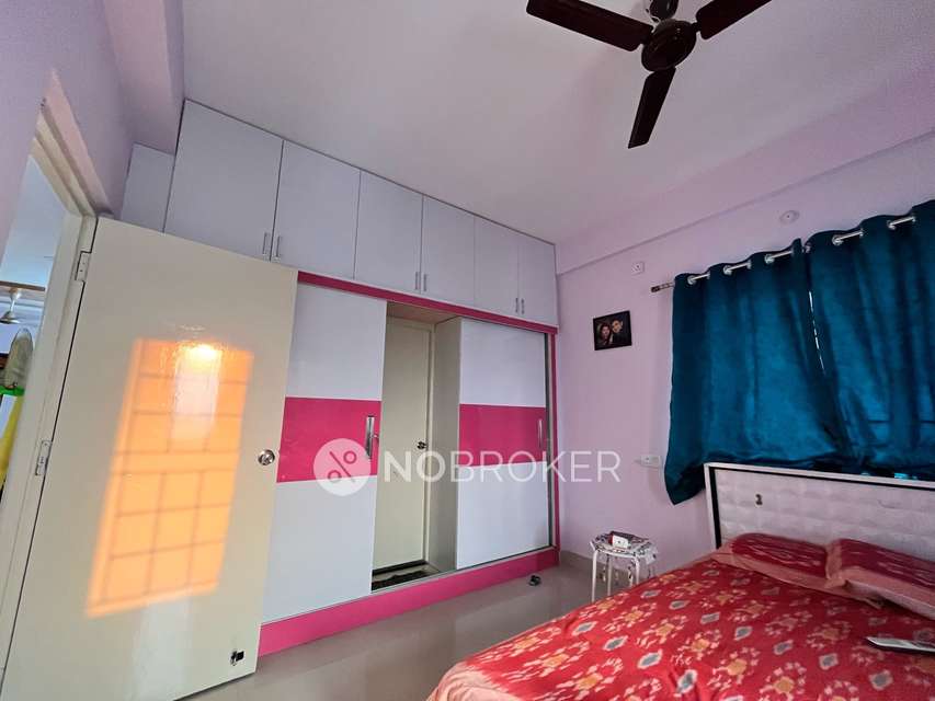 3 BHK Flat In Modi Emerald Heights Phase 1 For Sale  In Pocharam