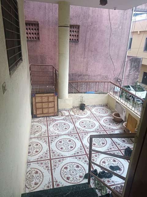 Shared Room for Female In 2 BHK  In Lane Number 6, Tingre Nagar