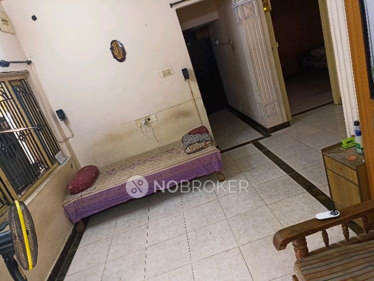 Single Room for Male In 2 BHK  In Vip Hills