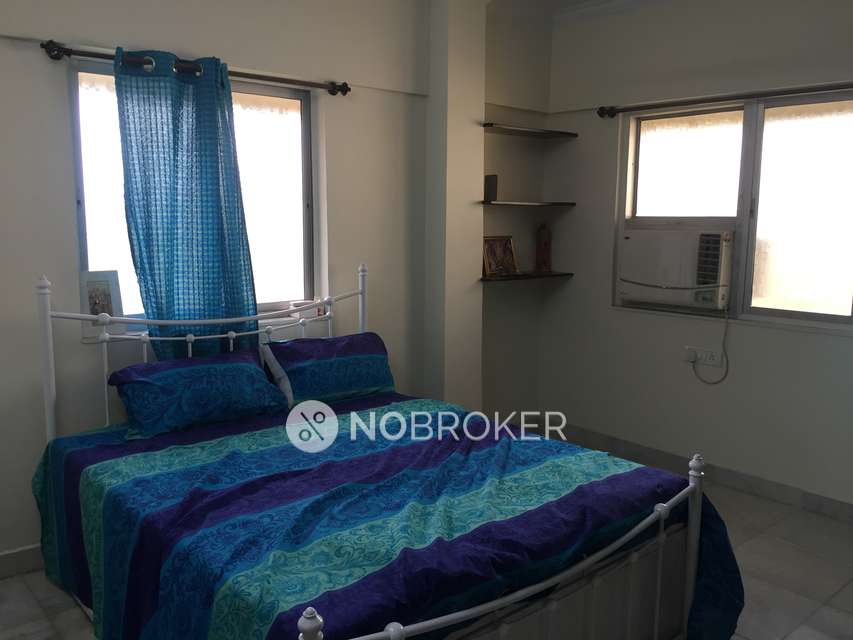 1 BHK House For Sale  In Malad West