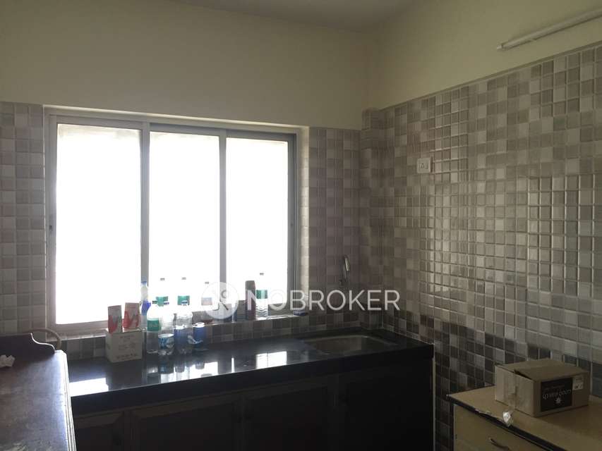 1 BHK House For Sale  In Malad West