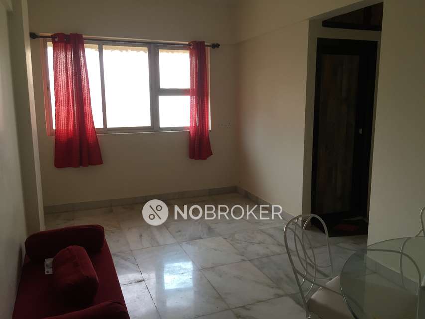 1 BHK House For Sale  In Malad West