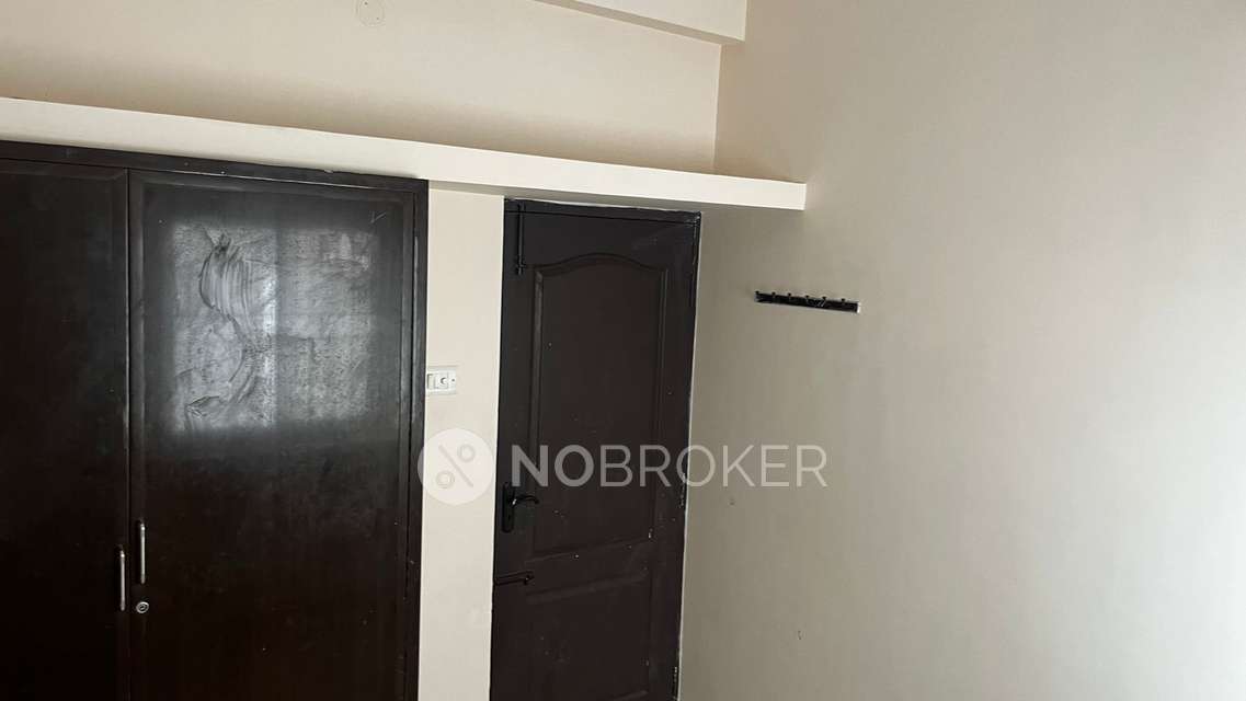 2 BHK Flat In Mp Tilda For Sale  In Kundrathur