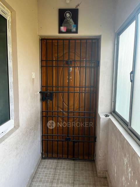 2 BHK Flat In Mp Tilda For Sale  In Kundrathur