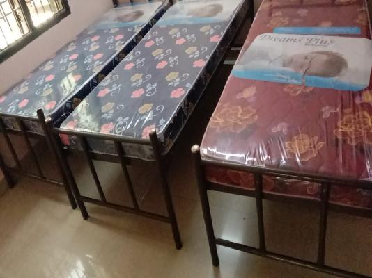 PG for Girls in Paranur