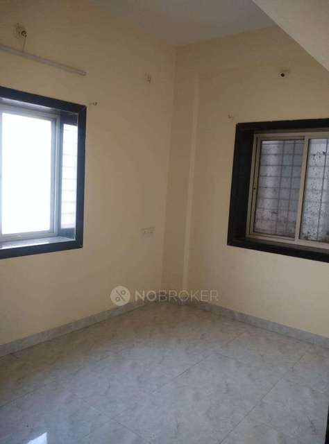 2 BHK Flat In Pratamesh Apartments for Rent  In Manjri
