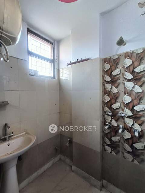 2 BHK Flat In Nikunj Apartment For Sale  In Dwarka Sector 07