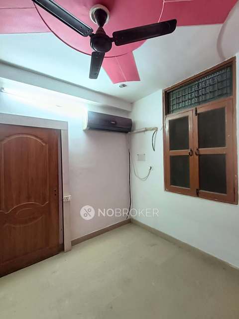 2 BHK Flat In Nikunj Apartment For Sale  In Dwarka Sector 07
