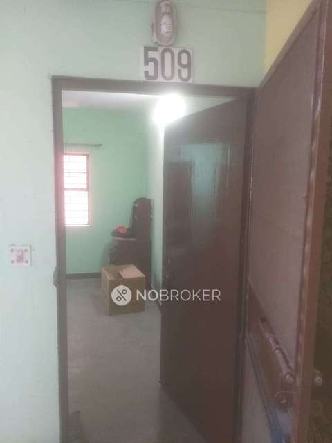 1 BHK Flat In Glorious Apartment For Sale  In Bakkarwala