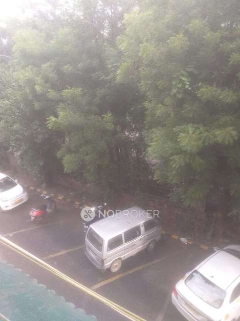 1 BHK Flat In Glorious Apartment For Sale  In Bakkarwala