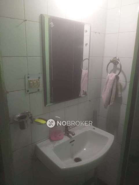 1 BHK Flat In Glorious Apartment For Sale  In Bakkarwala