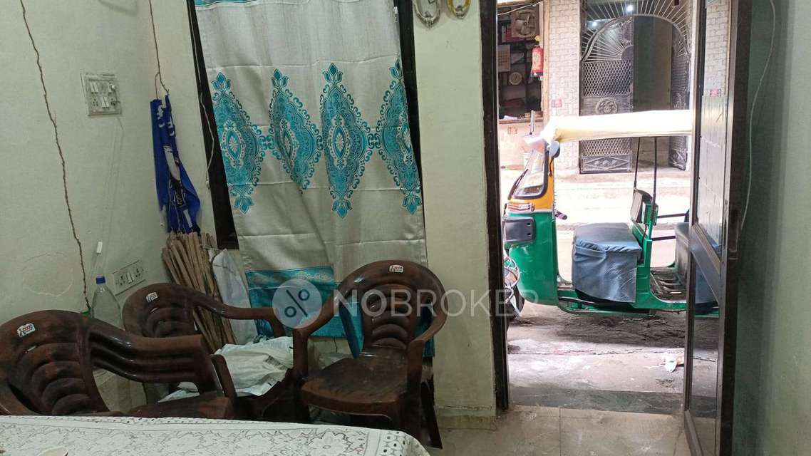 Shop in Nasirpur, Delhi for Rent 