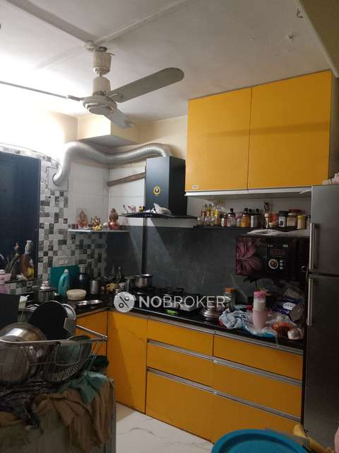 2 BHK Flat In Classic Power Residency For Sale  In Santacruz West