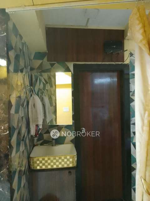 2 BHK Flat In Classic Power Residency For Sale  In Santacruz West