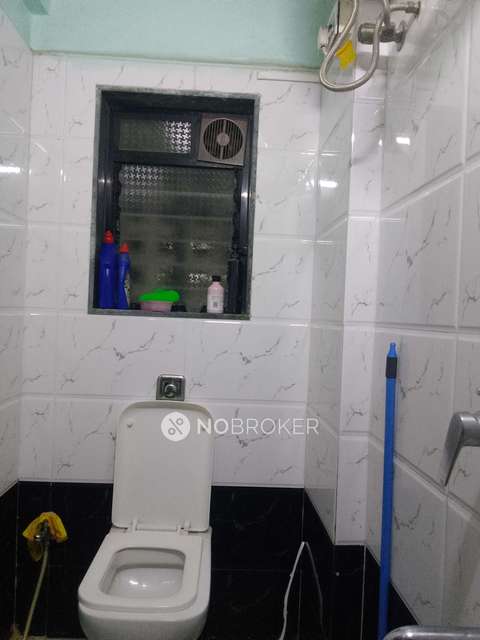 2 BHK Flat In Classic Power Residency For Sale  In Santacruz West