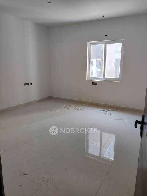 2 BHK Flat In Smr Vinay Iconia For Sale  In Kondapur