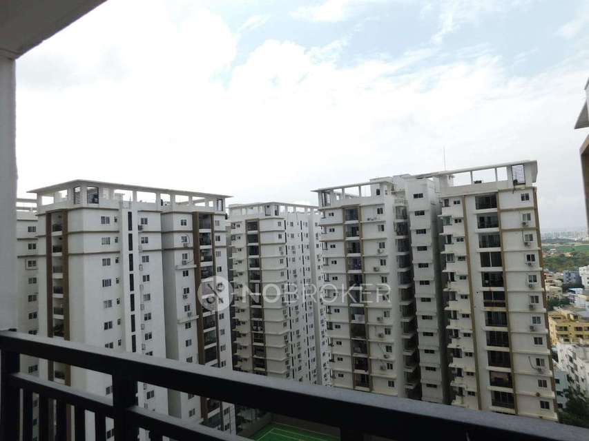 2 BHK Flat In Smr Vinay Iconia For Sale  In Kondapur