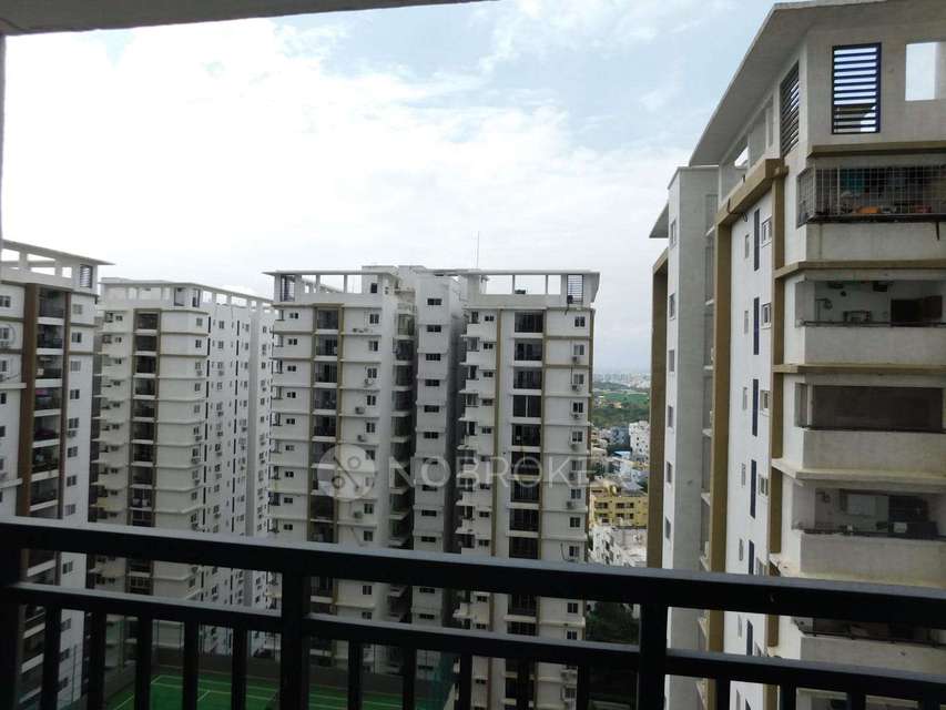 2 BHK Flat In Smr Vinay Iconia For Sale  In Kondapur