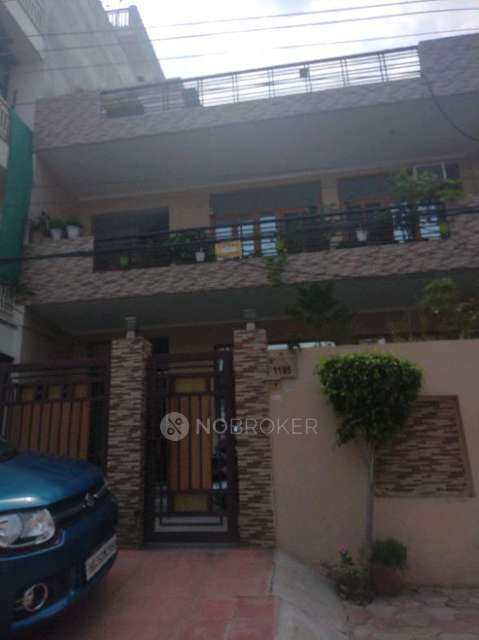 2 BHK House for Rent  In Sector 4