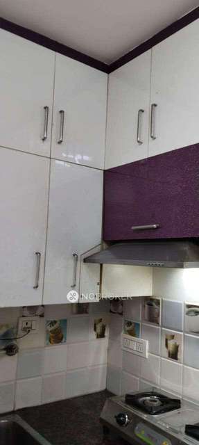 1 BHK Flat In Dlf Apartments For Sale  In  Karam Pura, 