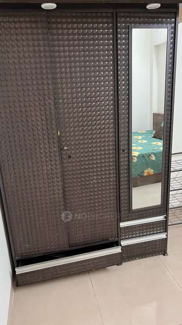 Single Room for Male In 3 BHK  In Kalpataru Splendour In Wakad