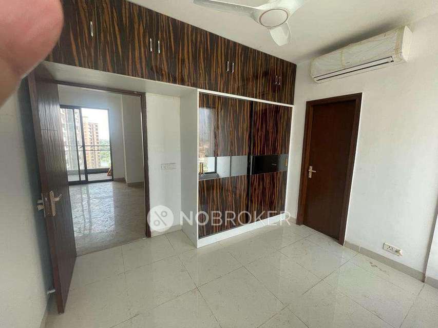 3 BHK Flat In Rise Skybungalows for Rent  In Sector 41