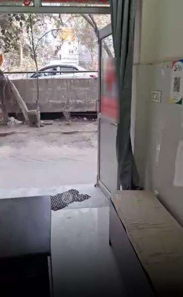 Office Space in Sagarpur, Delhi for Rent 