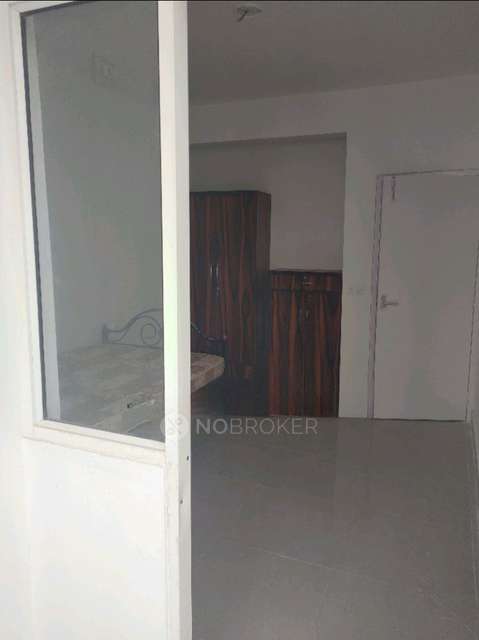 2 BHK Flat In Suncity Avenue 76 For Sale  In Suncity Avenue 76, Block -b3