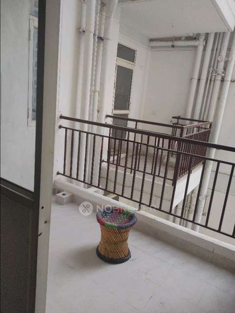 2 BHK Flat In Suncity Avenue 76 For Sale  In Suncity Avenue 76, Block -b3