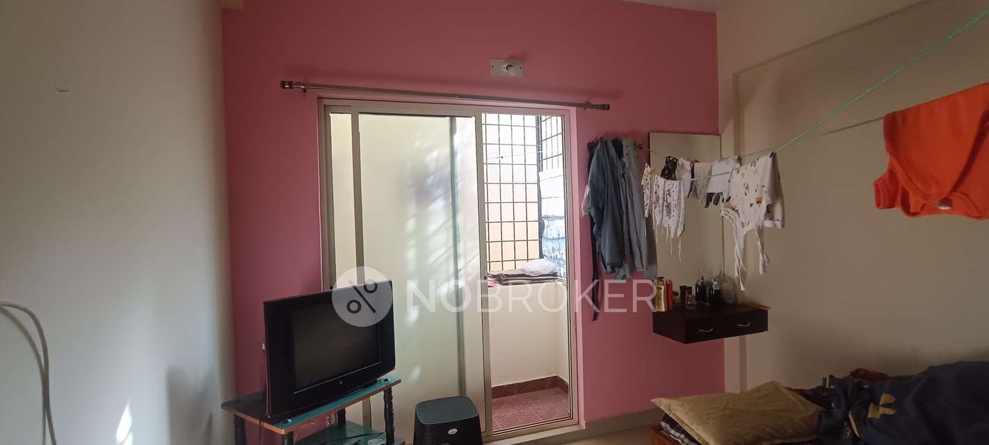 2 BHK Flat In Green View Apartment For Sale  In Electronic City