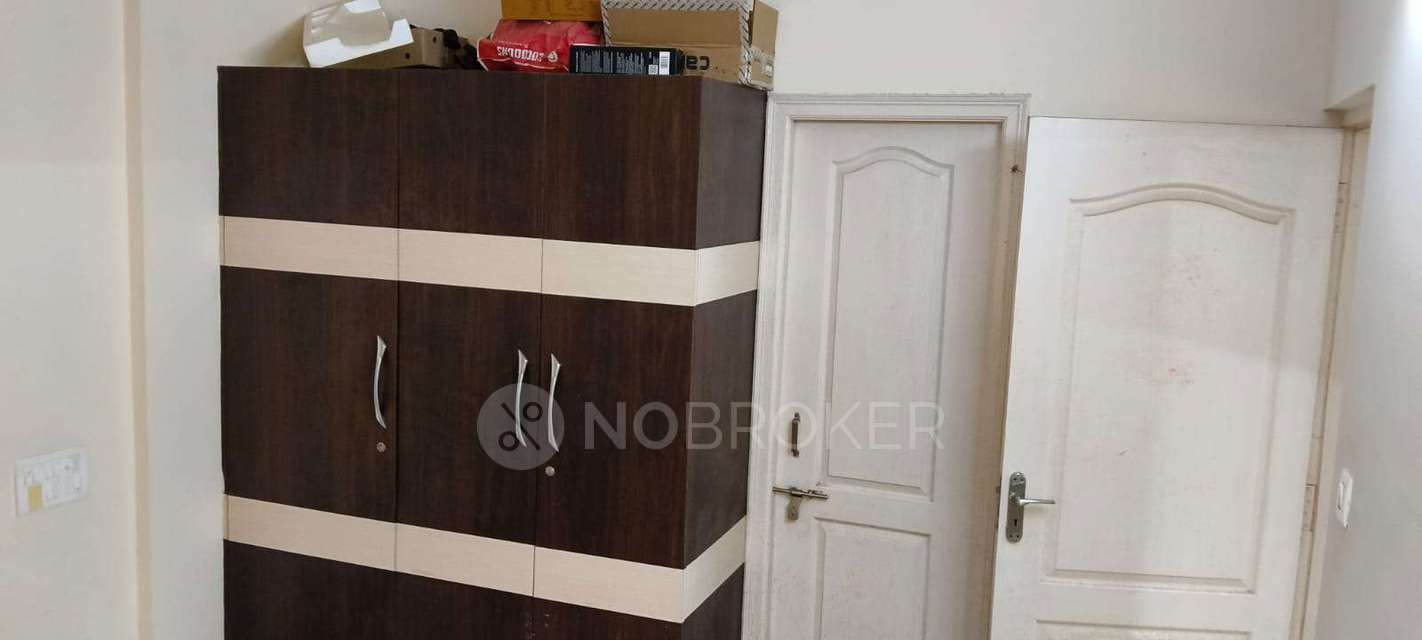 2 BHK Flat In Green View Apartment For Sale  In Electronic City