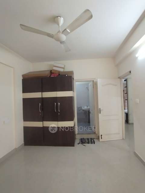 2 BHK Flat In Green View Apartment For Sale  In Electronic City