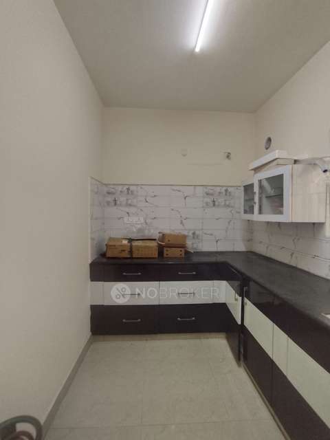 2 BHK Flat In Green View Apartment For Sale  In Electronic City