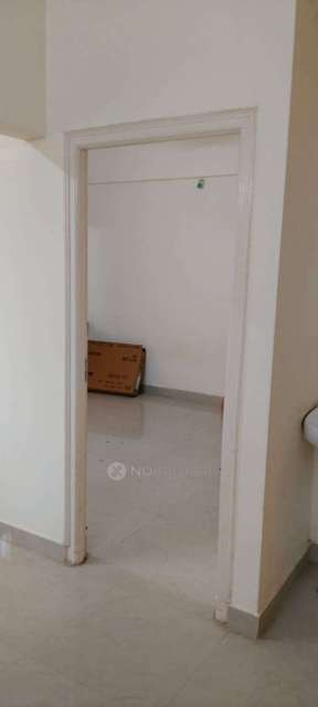 2 BHK Flat In Green View Apartment For Sale  In Electronic City