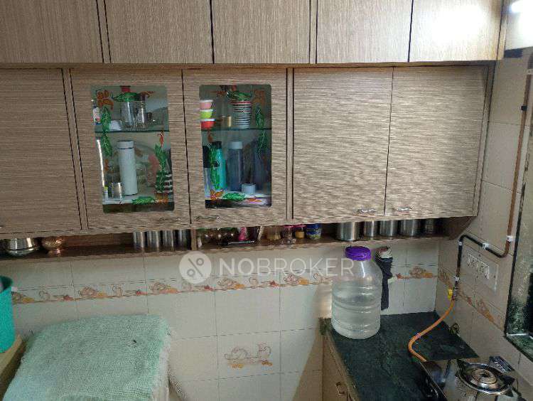 1 BHK Flat In Mauli Chhaya Chs For Sale  In Malad East