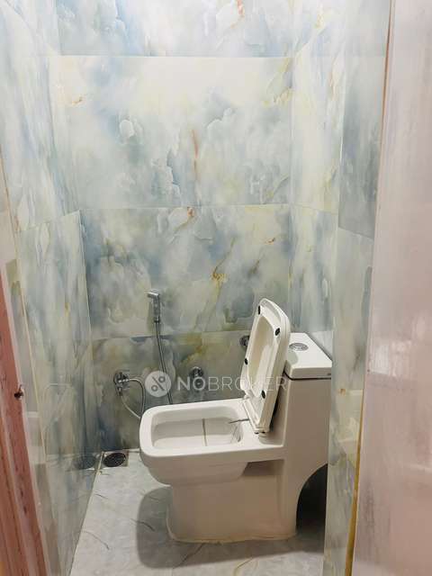 1 BHK Flat In Urmi  2 For Sale  In Urmi 2, Plot 1043 Urmi 2, Kala Pathar Rd, Niti Khand I, Indirapuram, Ghaziabad, Uttar Pradesh 201014, India