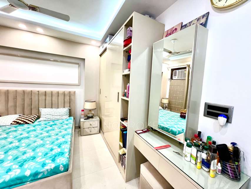 3 BHK Flat In Palm Residency For Sale  In Chhatarpur